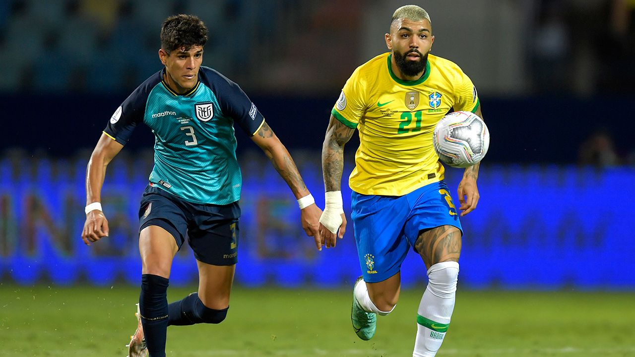 Brezilya 11 maçlık galibiyet serisini yakaladı ancak Ekvador ile 1-1 berabere kaldıktan sonra çeyrek finale yükseldi
