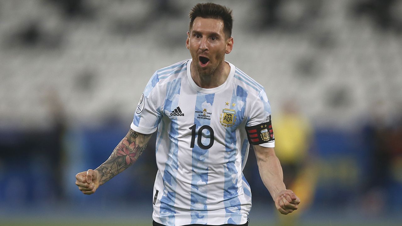 Copa América’nın açılış maçında Arjantin ve Şili 1-1 berabere kalırken Messi muhteşem bir gol attı
