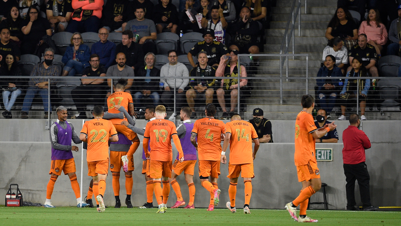 Maximiliano Urruti’nin golü Dinamo’nun LAFC’yi 1-1 kazanmasına yardımcı oldu