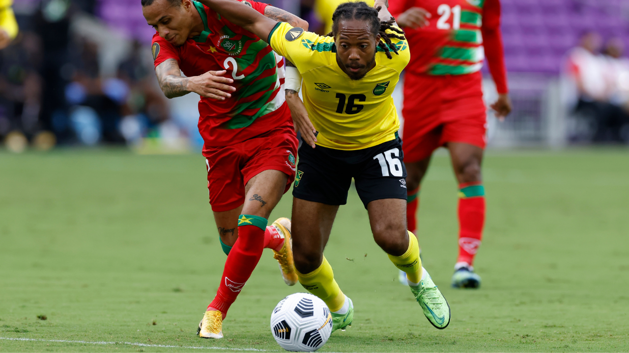 Alexi Lalas, Jamaika’nın Surinam’ı 2-0 yendiği maçta ‘Sadece daha iyi olacaklar’