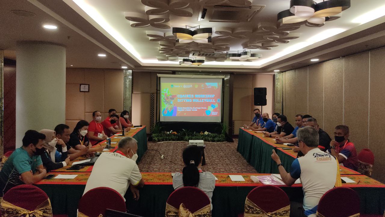 Güneydoğu Asya takımları oturarak voleybolda daha fazla işbirliği hedefliyor > World ParaVolleyWorld ParaVolley